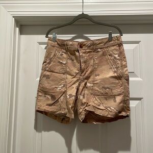 Anthropologie Wanderer Shorts 30